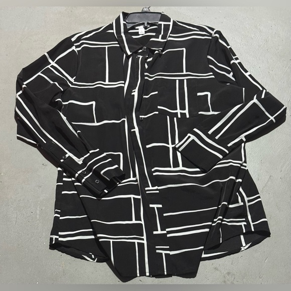 Nine West Tops - Nine West Black and White Geometric Button Down Shirt